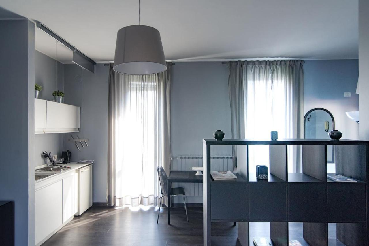 Апартаменты Via Mentana 32 - The House Of Travelers Комо Экстерьер фото